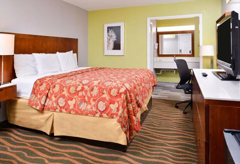 Отель Jameson Inn Winder