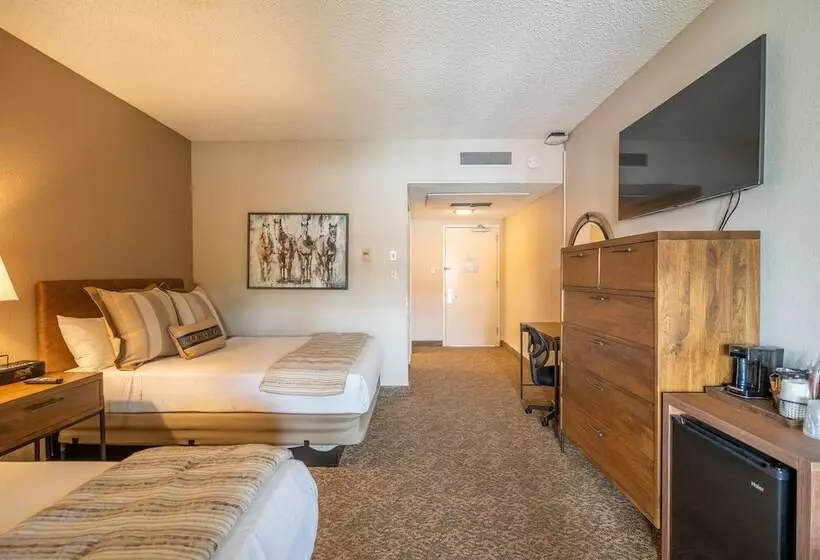 Отель Kellogg West Conference Center And