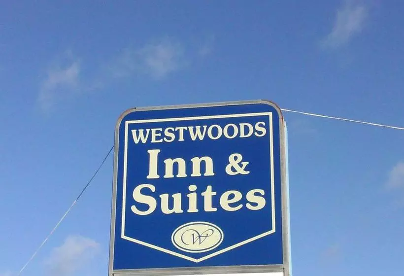 فندق Westwoods Inn and Suites