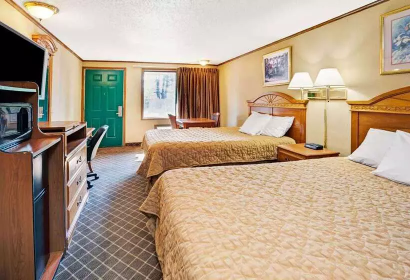 ホテル Knights Inn Sterling Heights