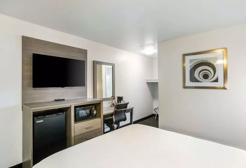 هتل Knights Inn Yuma