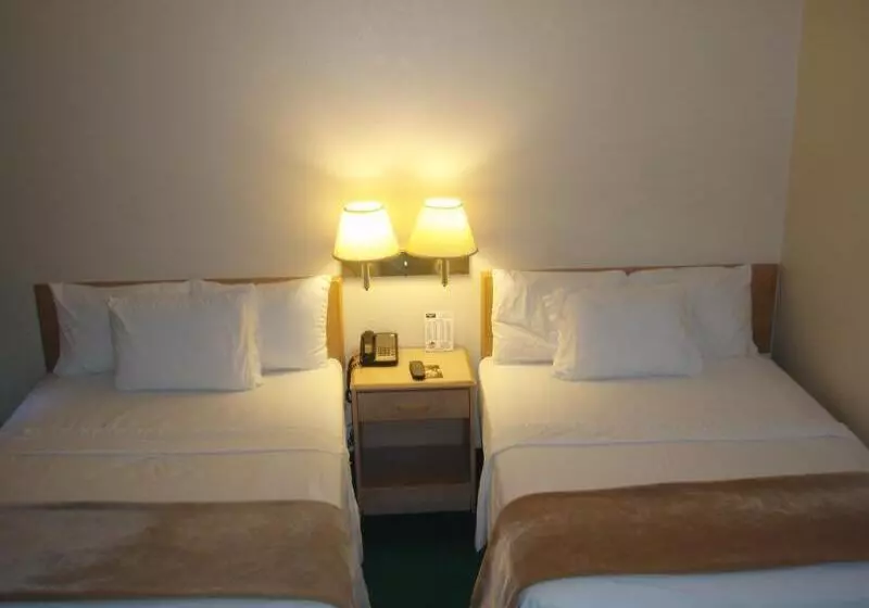 هتل Knights Inn Yuma