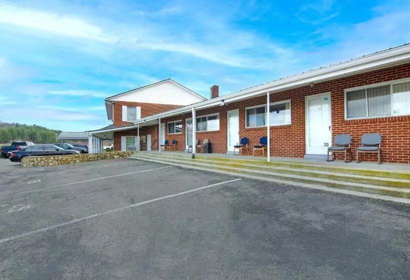 ホテル Knob Hill Motor Lodge