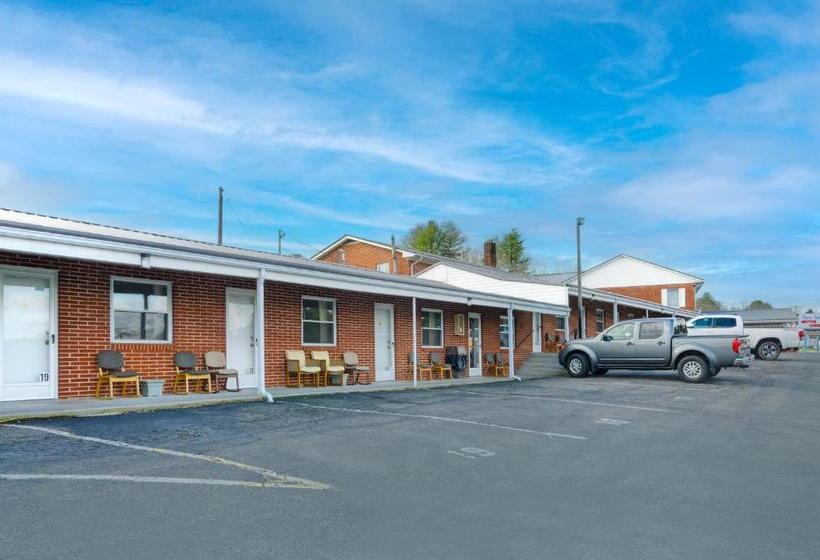 Отель Knob Hill Motor Lodge