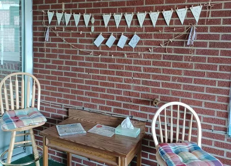 ホテル Knob Hill Motor Lodge