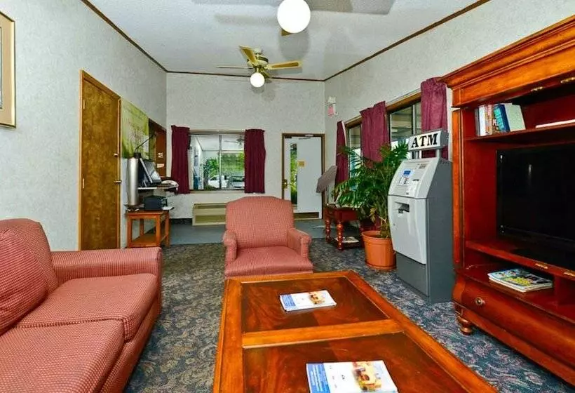 M Star Hotel Covington