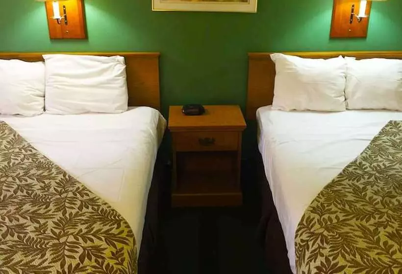 M Star Hotel Covington