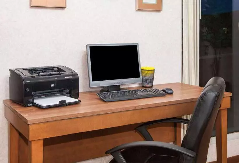 هتل Kokopelli Inn Sedona, Trademark Collection By Wyndham