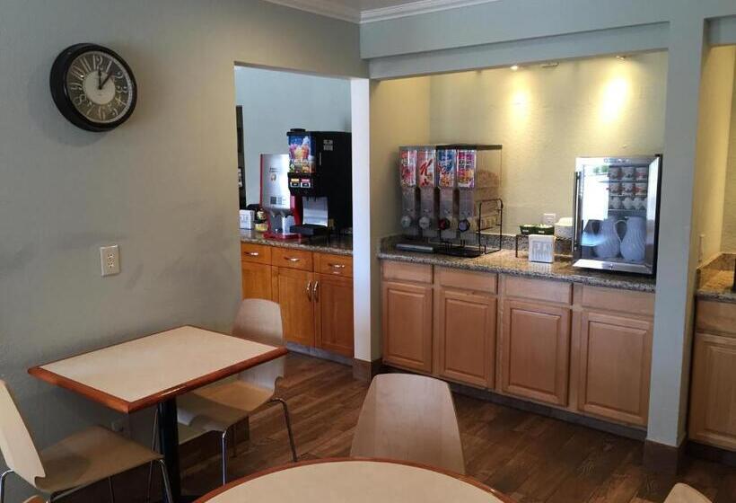 فندق Regency Inn At San Francisco Airport