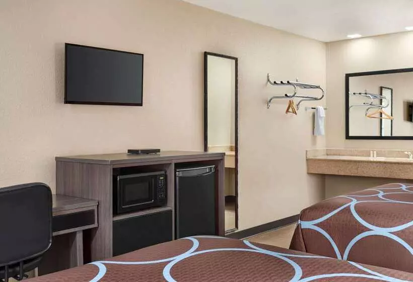 酒店 Super 8 By Wyndham Foley