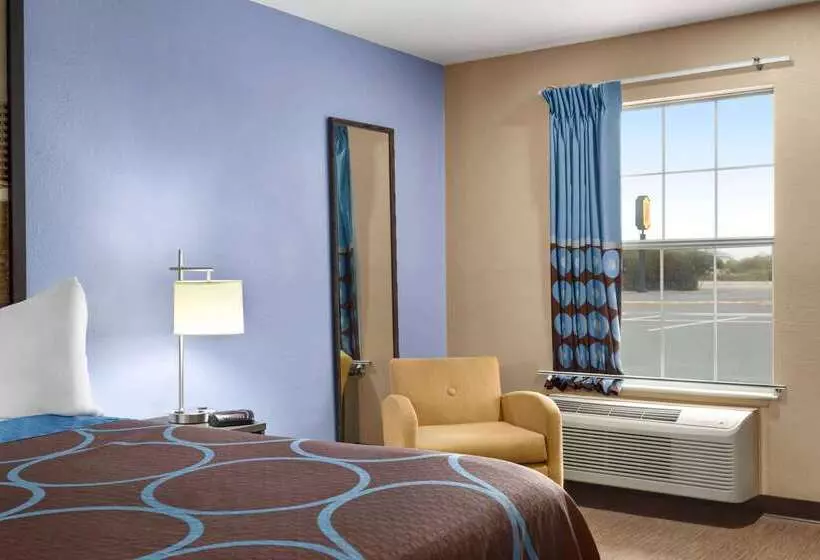 酒店 Super 8 By Wyndham Foley