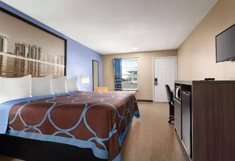 酒店 Super 8 By Wyndham Foley