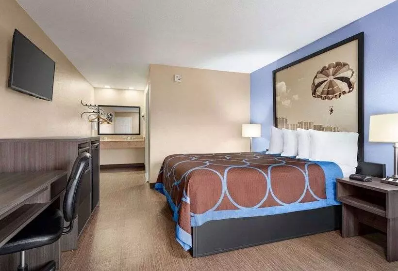 酒店 Super 8 By Wyndham Foley