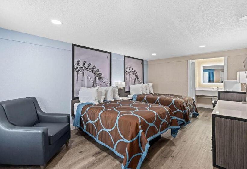 فندق Super 8 By Wyndham Kissimmee Orlando