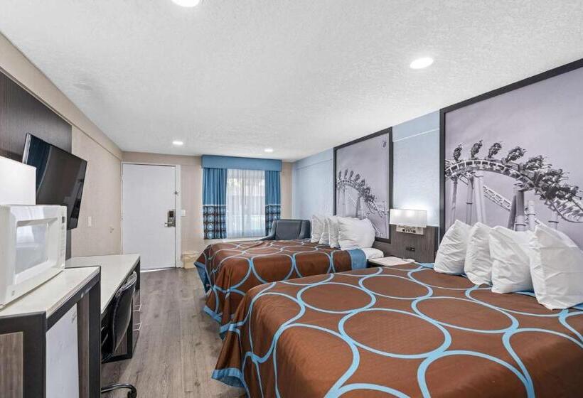فندق Super 8 By Wyndham Kissimmee Orlando