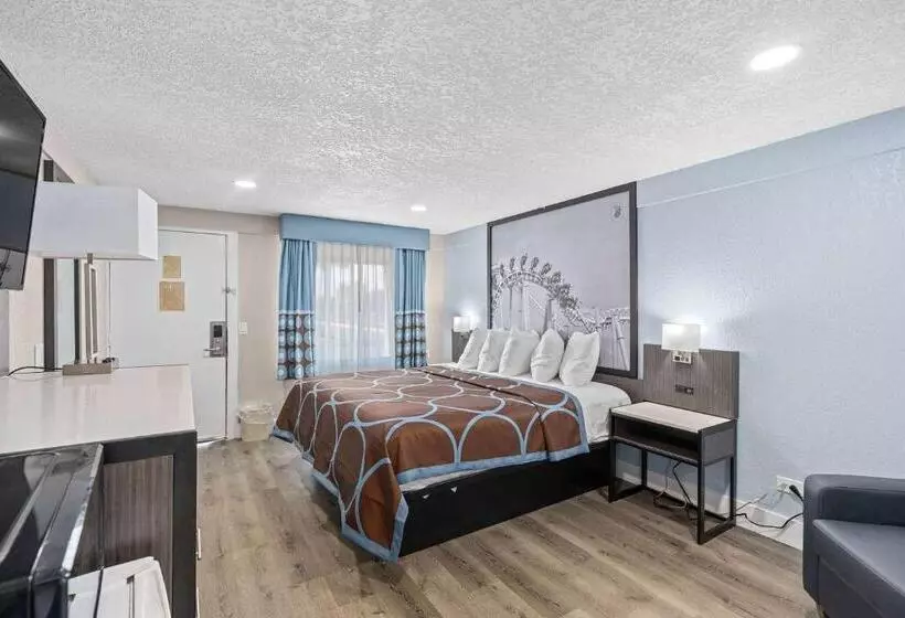 酒店 Super 8 By Wyndham Kissimmee Orlando