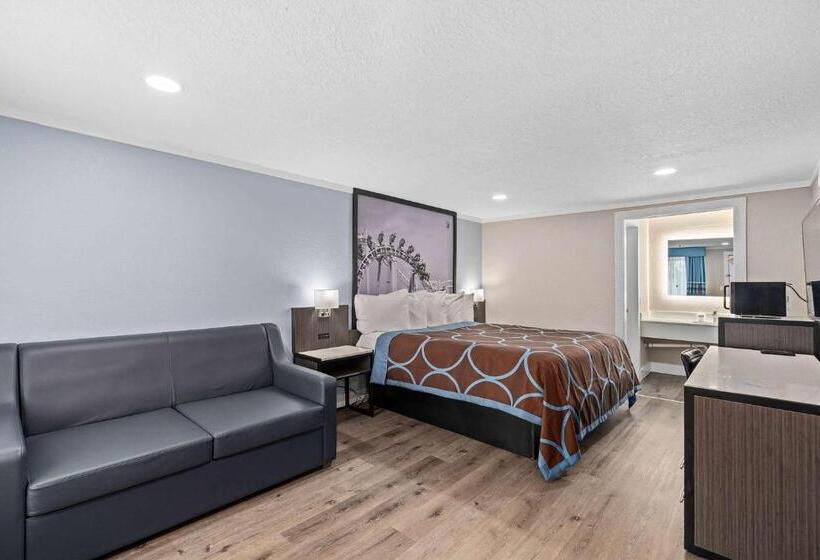 فندق Super 8 By Wyndham Kissimmee Orlando