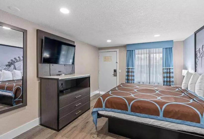 酒店 Super 8 By Wyndham Kissimmee Orlando