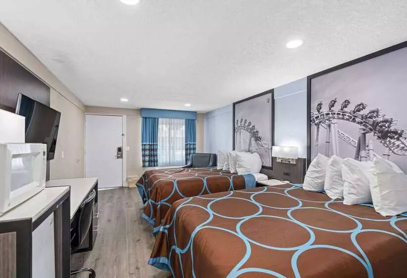 酒店 Super 8 By Wyndham Kissimmee Orlando