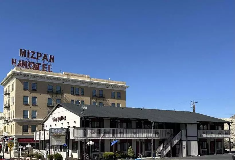 Мотель Jim Butler Inn & Suites