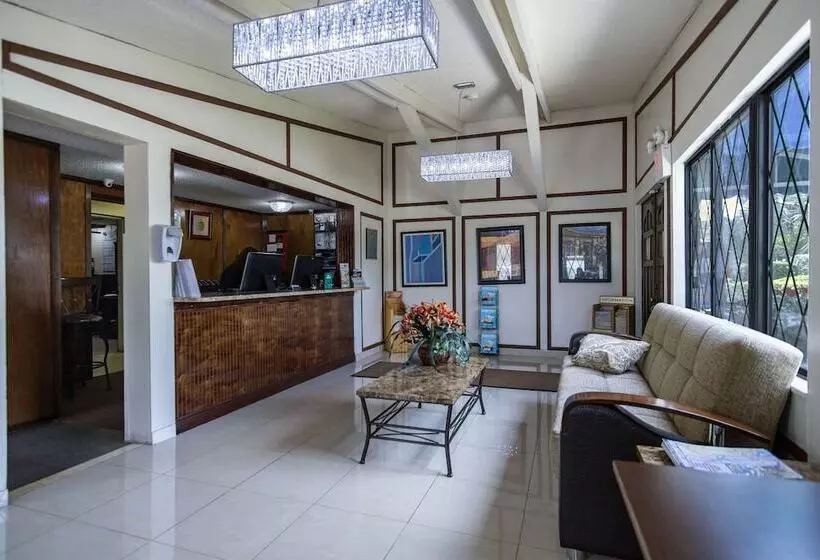 مُتل Spinnaker Inn Of Naples