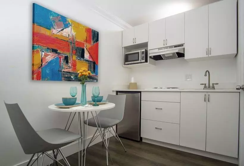 مُتل Spinnaker Inn Of Naples