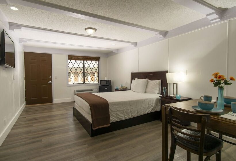 Motel Spinnaker Inn Of Naples