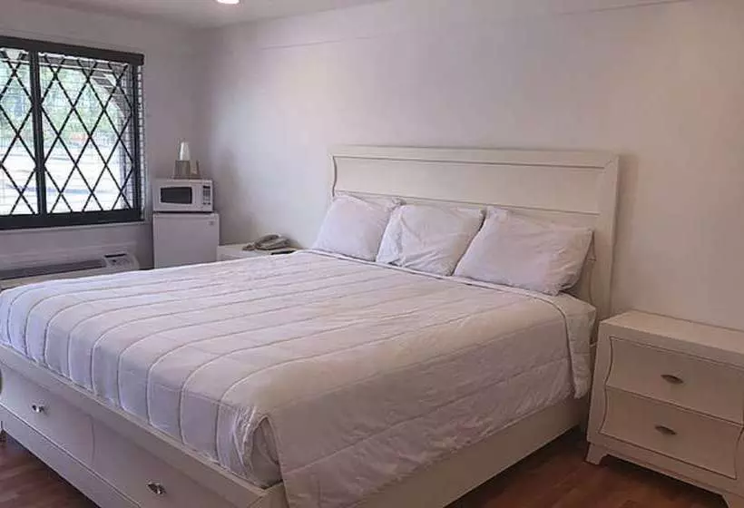 مُتل Spinnaker Inn Of Naples