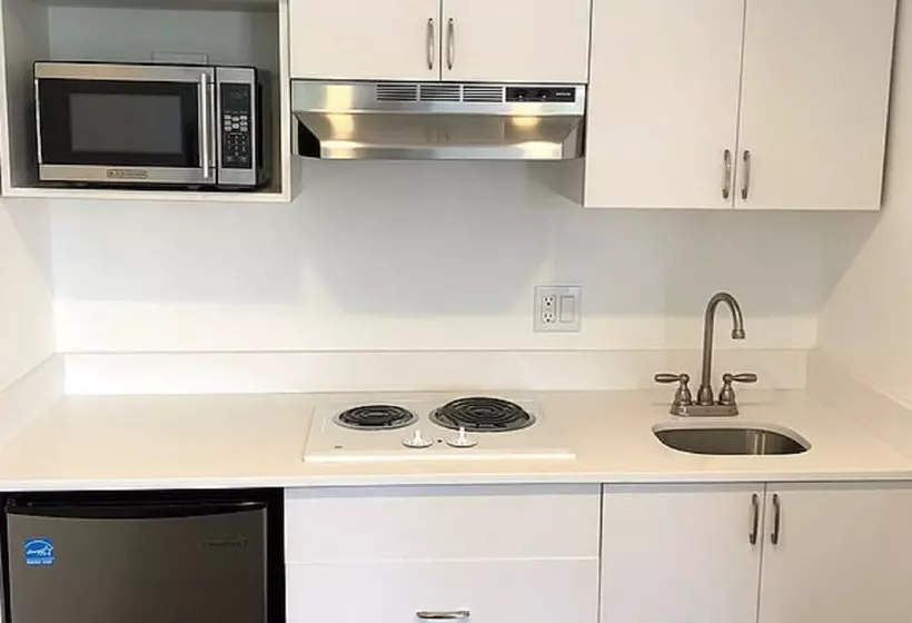 مُتل Spinnaker Inn Of Naples