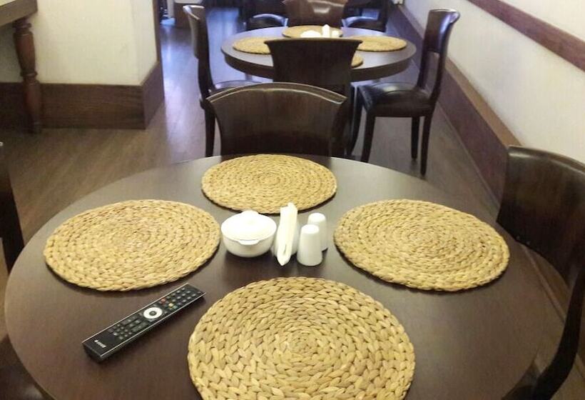 مبيت وإفطار Zeybek