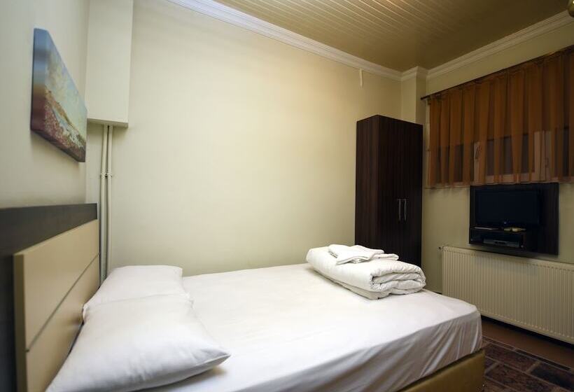 مبيت وإفطار Zeybek