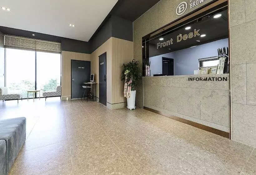 Brown Dot Hotel Jungja Beach