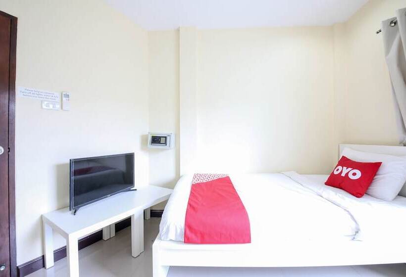 בית מלון כפרי Aoi Apartment By Oyo Rooms