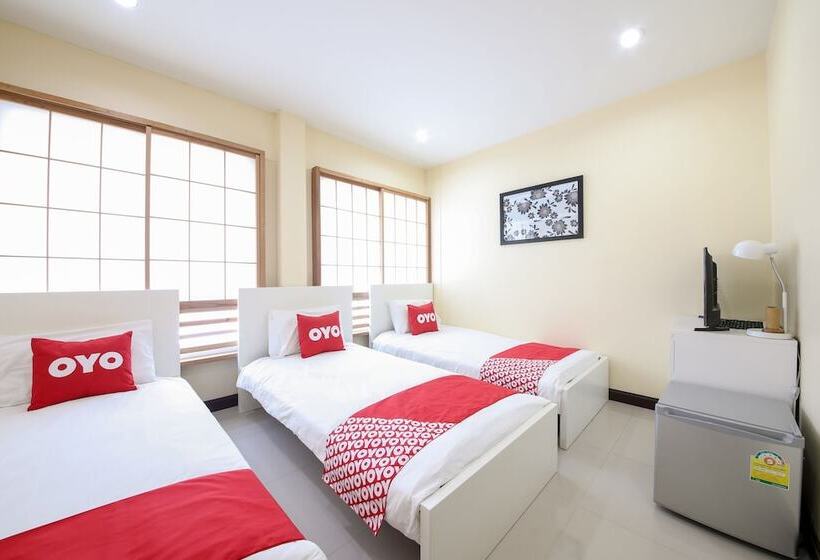 בית מלון כפרי Aoi Apartment By Oyo Rooms