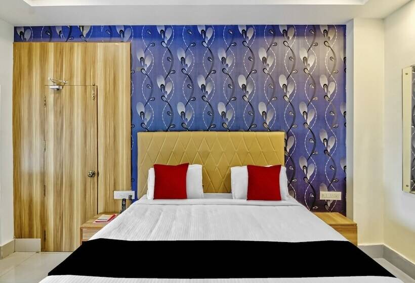 Отель Capital O 43238 The Taj Regency