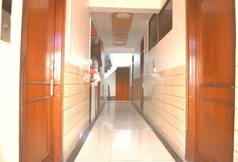 Hotell Shree Radhe Krishan