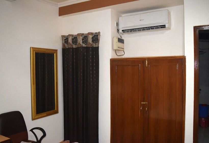 Hotell Shree Radhe Krishan