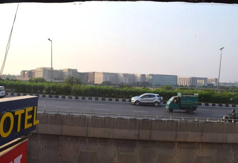 Hotell Shree Radhe Krishan