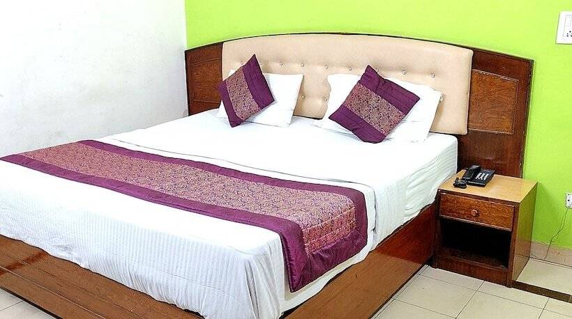 Hotell Shree Radhe Krishan