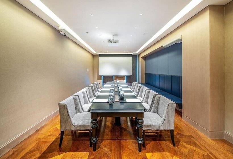 فندق Yiu Teung Mansion