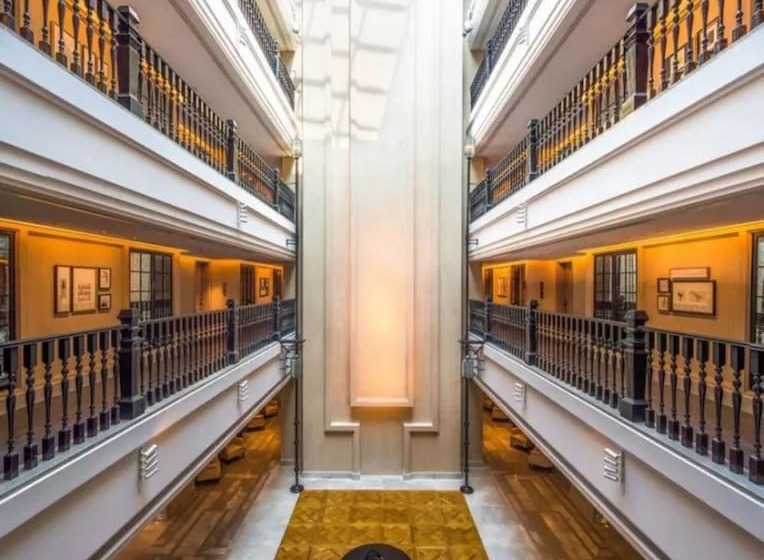 فندق Yiu Teung Mansion