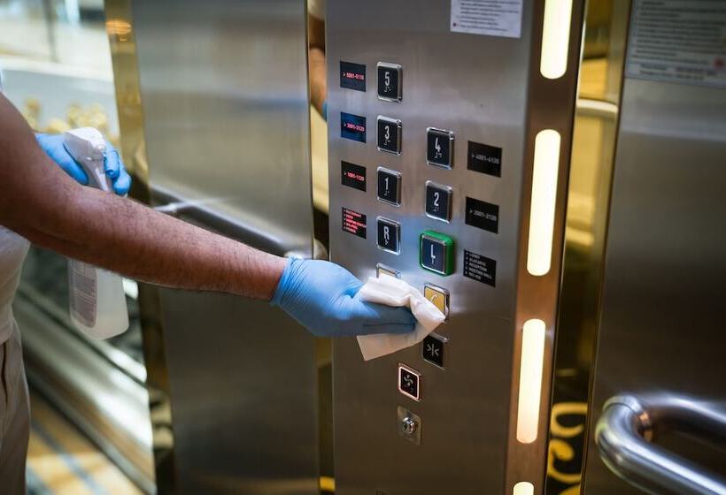 Park Signature Hotels   Royal Benza