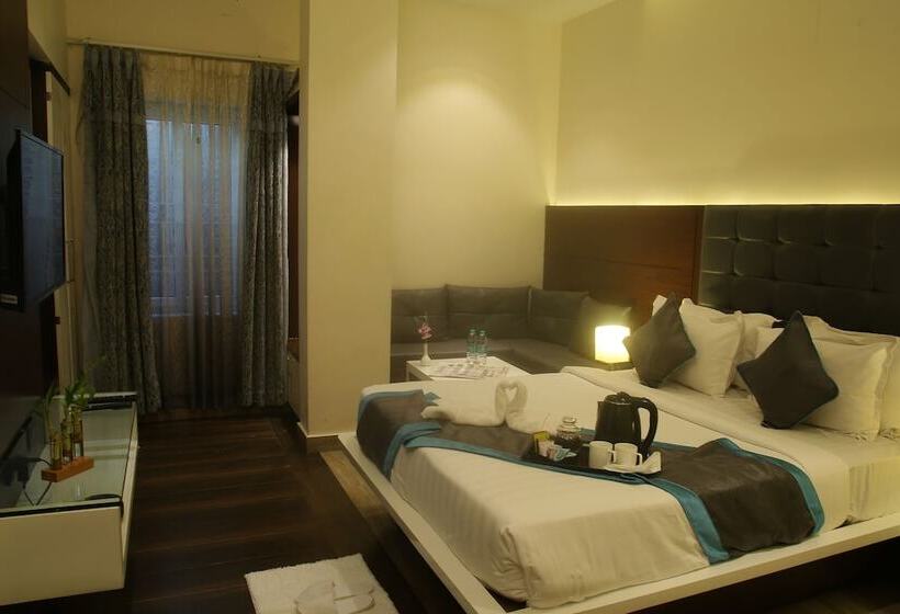 Park Signature Hotels   Royal Benza