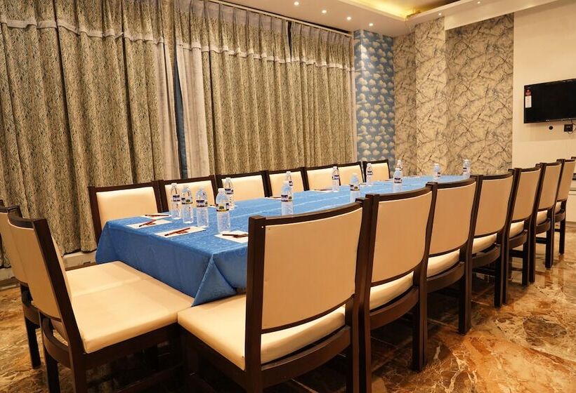 Park Signature Hotels   Royal Benza