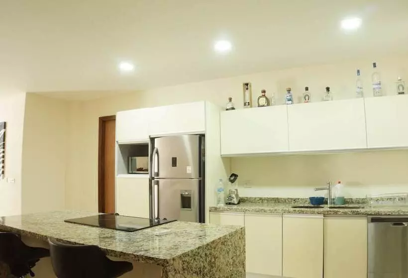 هاستل Pajaro De Fuego Pool & Terrace