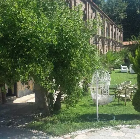 Antik Manastir Butik Otel