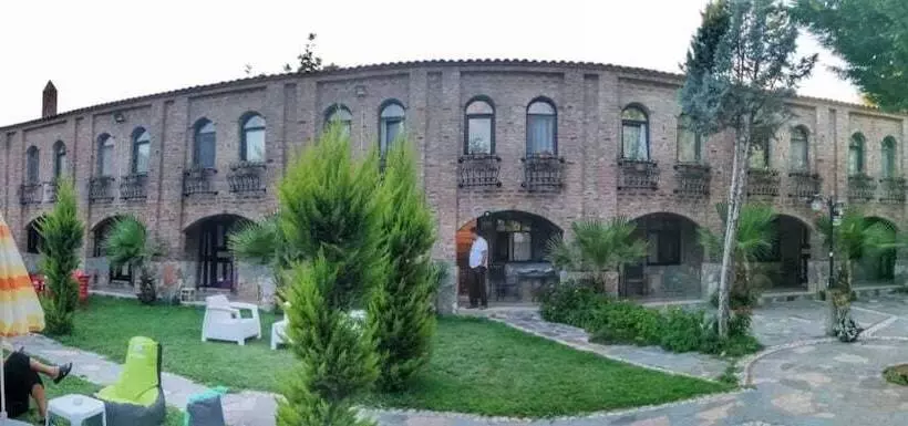 Antik Manastir Butik Otel