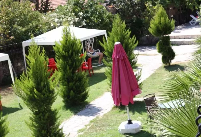 Antik Manastir Butik Otel