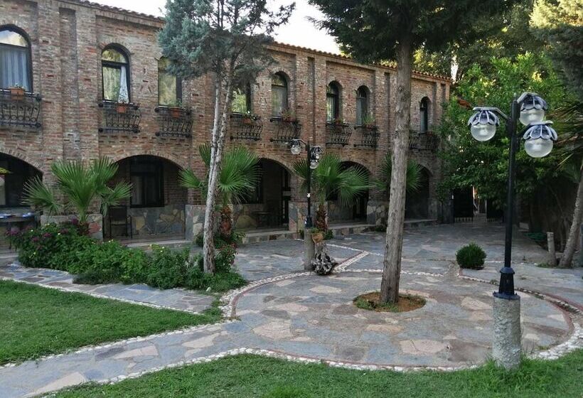 Antik Manastir Butik Otel