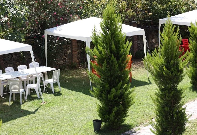 Antik Manastir Butik Otel